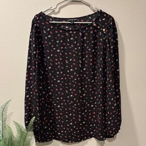 Zac and Rache 2x Floral Black Blouse
